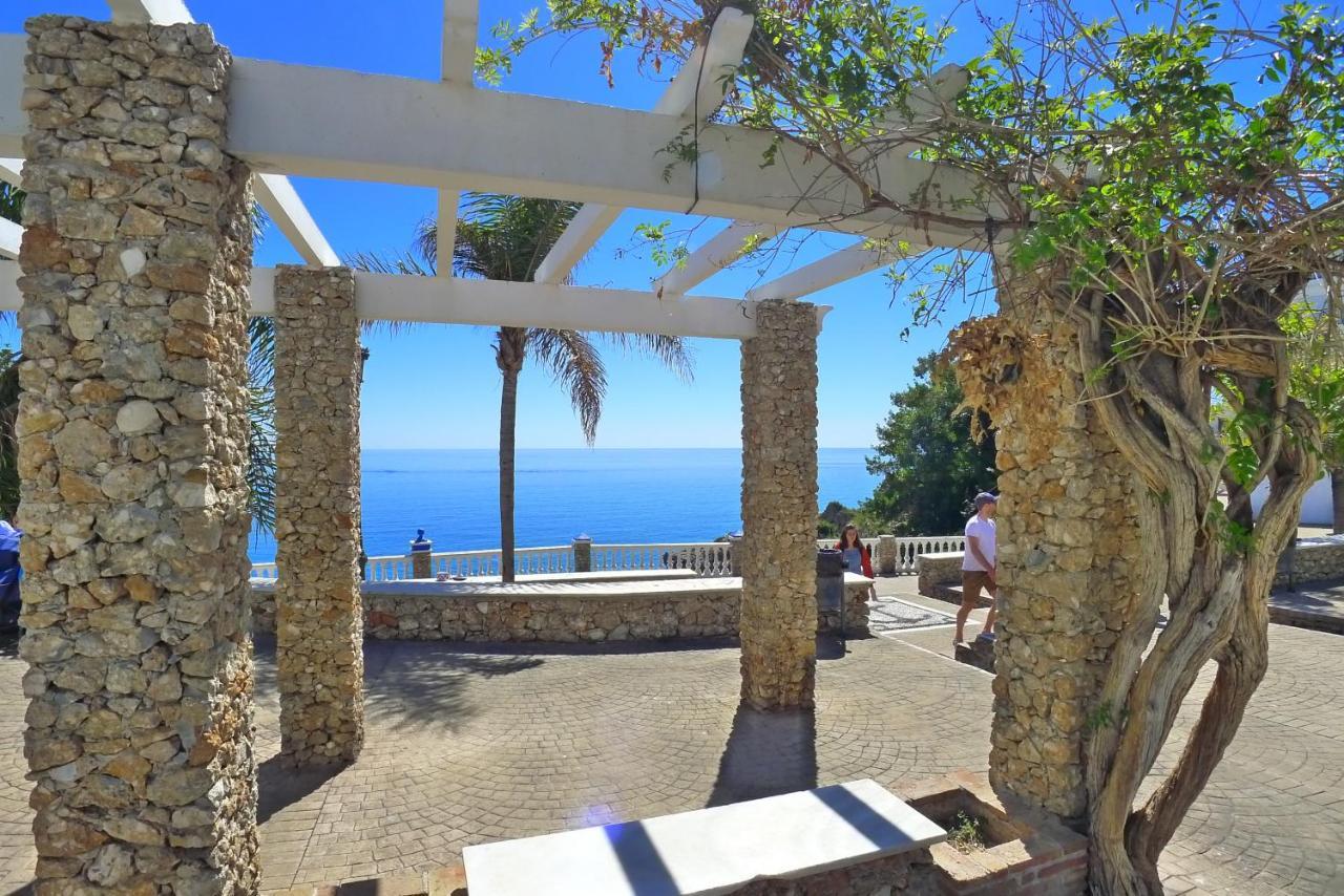 Stella Maris - Sleeps 4 Apartment Nerja Luaran gambar